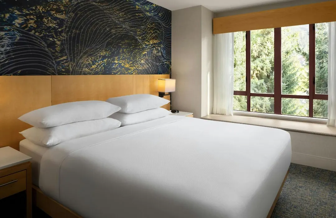 Delta Hotels By Marriott Whistler Village Suites-1