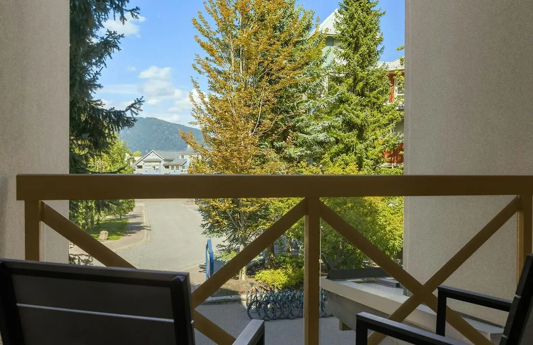 Delta Hotels By Marriott Whistler Village Suites-1