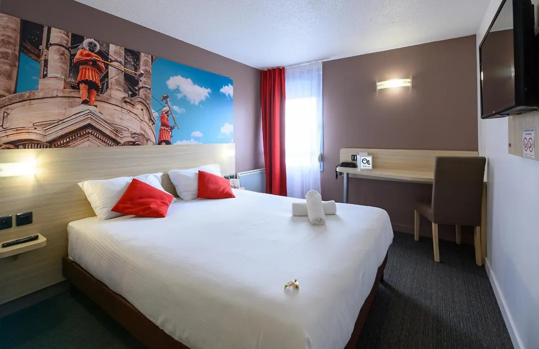 Brit Hotel Confort Cambrai-1