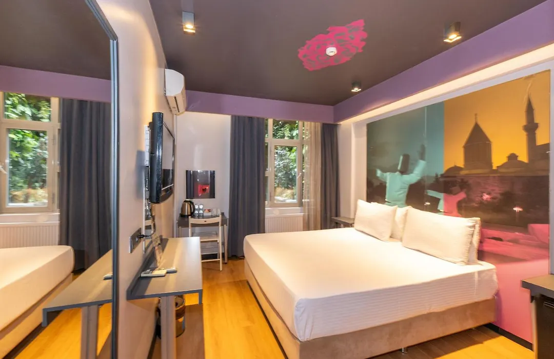 Tulip City Hotel & Spa-1