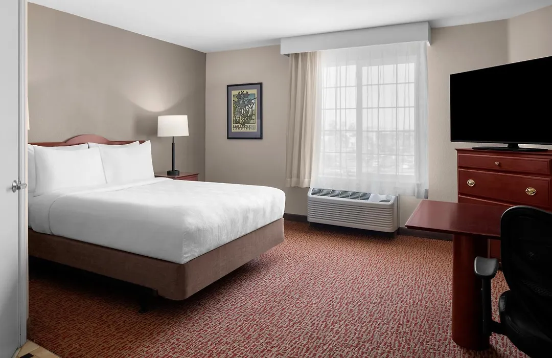 Larkspur Landing Extended Stay Suites Bellevue-1