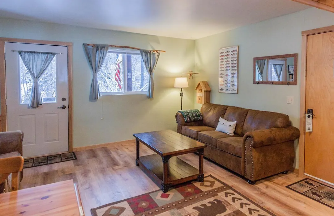 Bear Lake Lodgings B&B, Inc-1