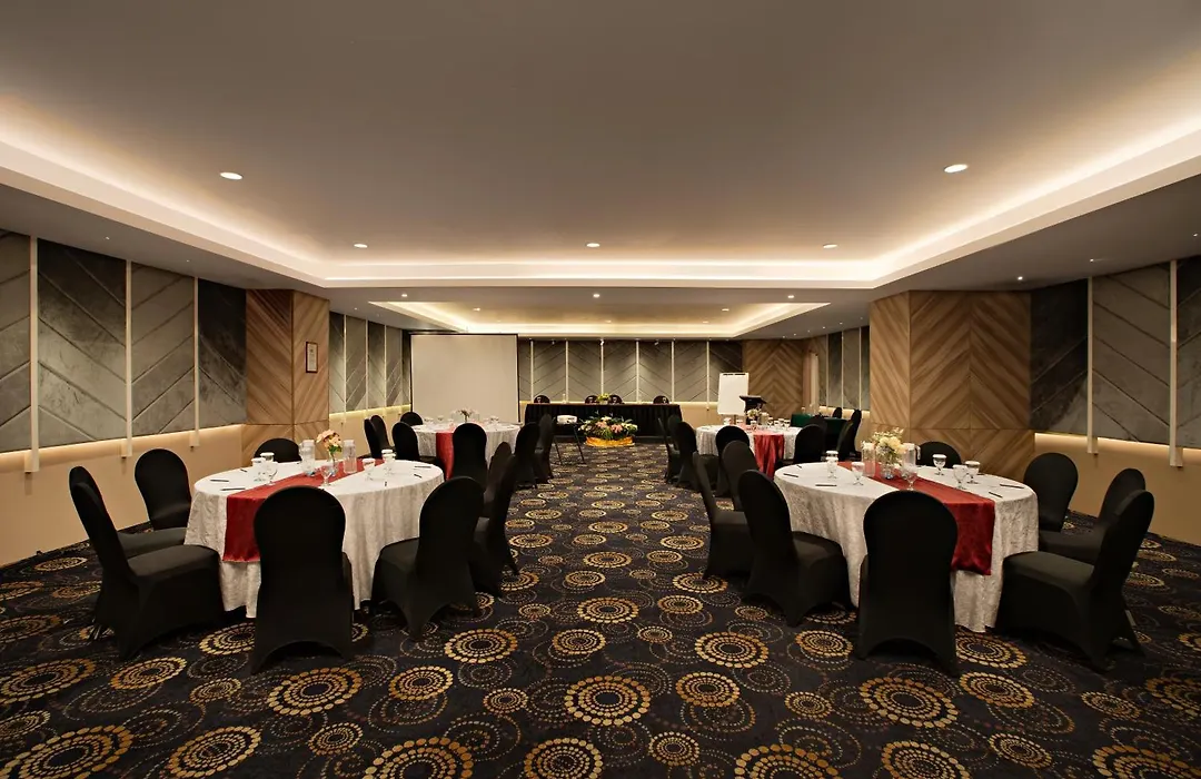 Grand Orchardz Hotel Kemayoran Jakarta-1