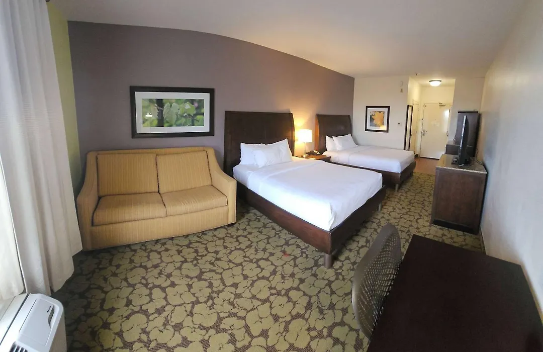 Wyndham Garden New Orleans Airport-1