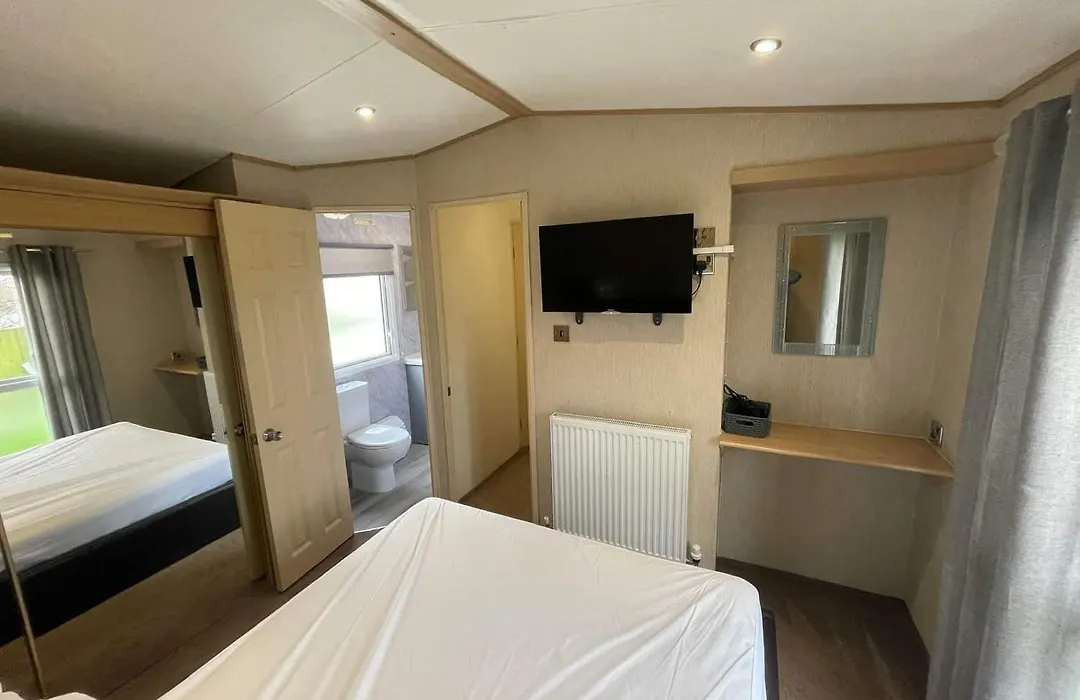 8 Berth Caravan Marton Mere Holiday Park-1