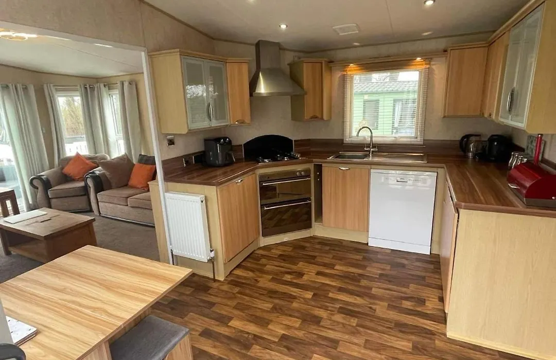 8 Berth Caravan Marton Mere Holiday Park-1