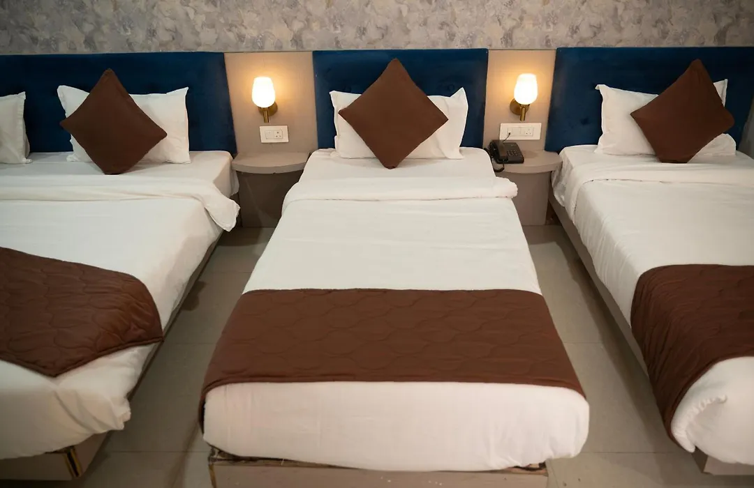 Hotel Manaal-1