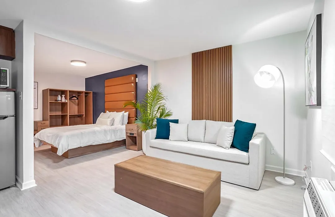 Redamo Suites-1