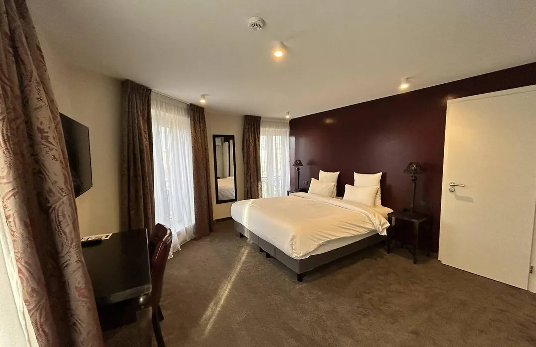 Hotel Le Bristol Strasbourg Gare-1