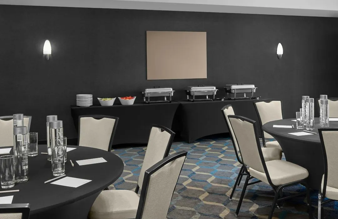 Residence Inn Los Angeles Burbank/Downtown-1
