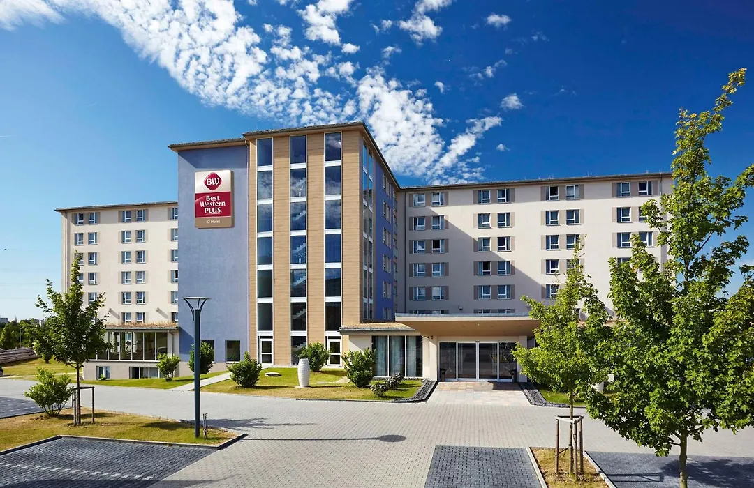 Best Western Plus iO Hotel-1