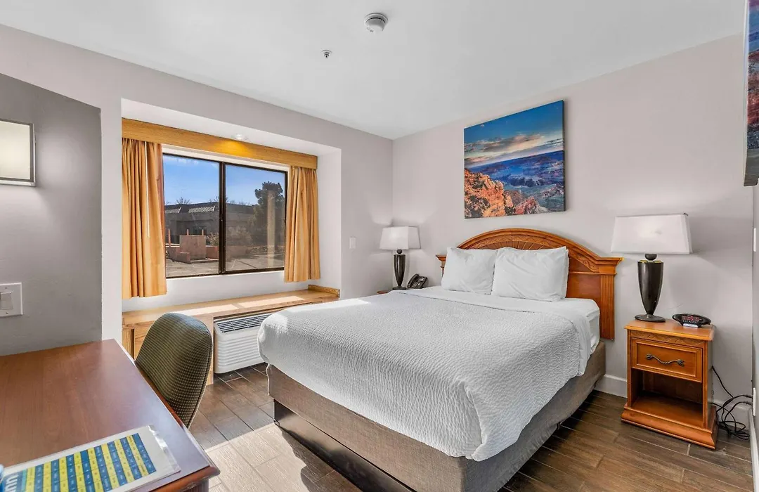 Days Inn By Wyndham Camp Verde Arizona-1