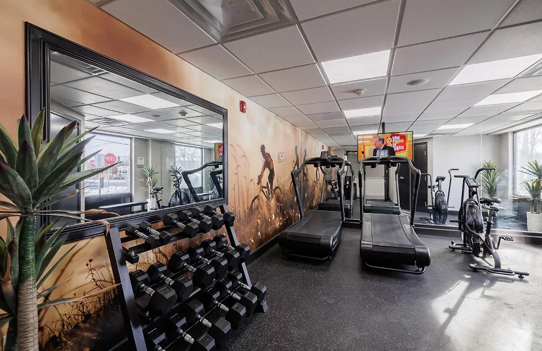 Oakfield Hotel & Suites Rochester, An Ascend Collection Hotel-1