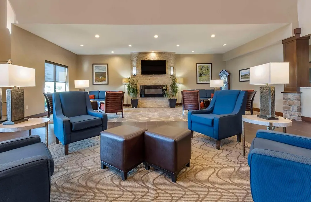 Comfort Suites Bridgeport - Clarksburg-1