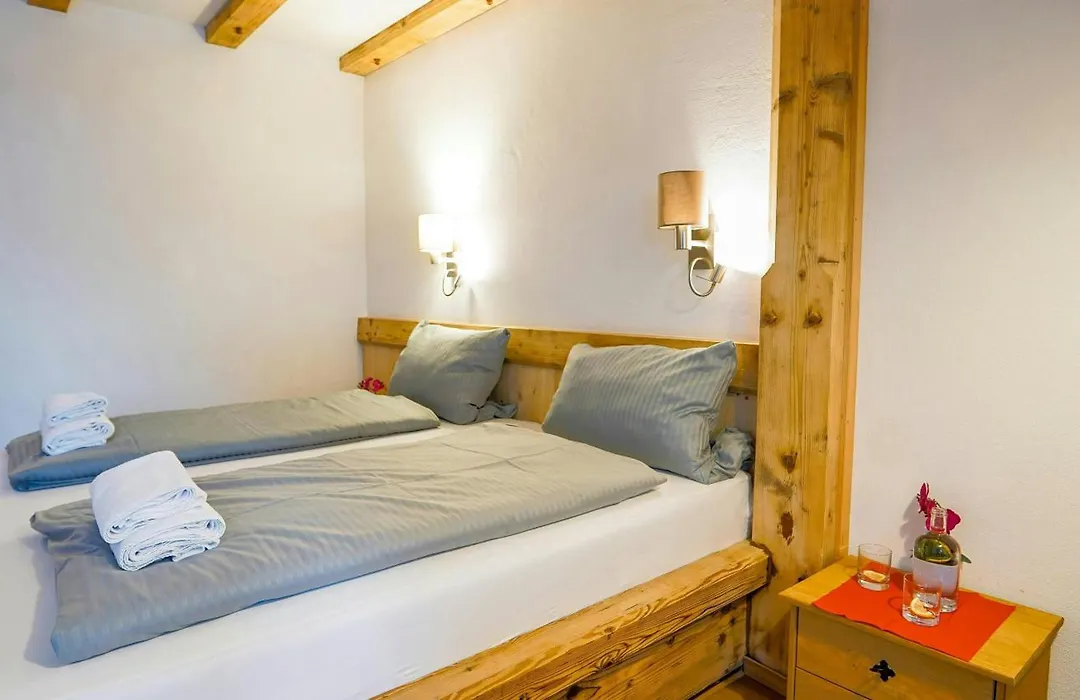 Landgasthof zum Papyrer-1