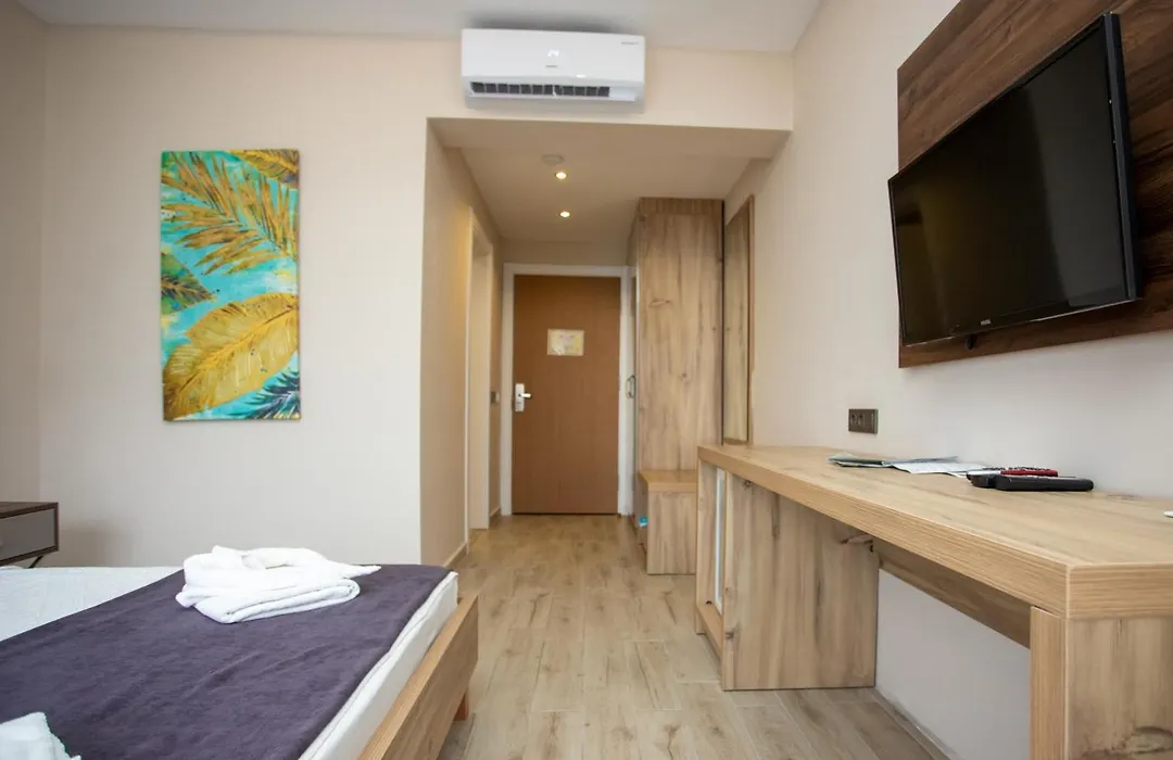 Ramada By Wyndham Fethiye Oludeniz (Adults Only)-1