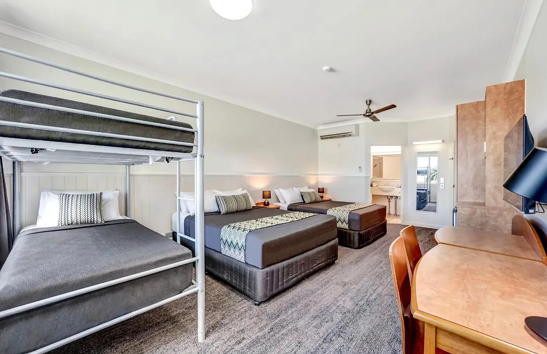 City Oasis Inn Townsville, Surestay Collection By BW-1