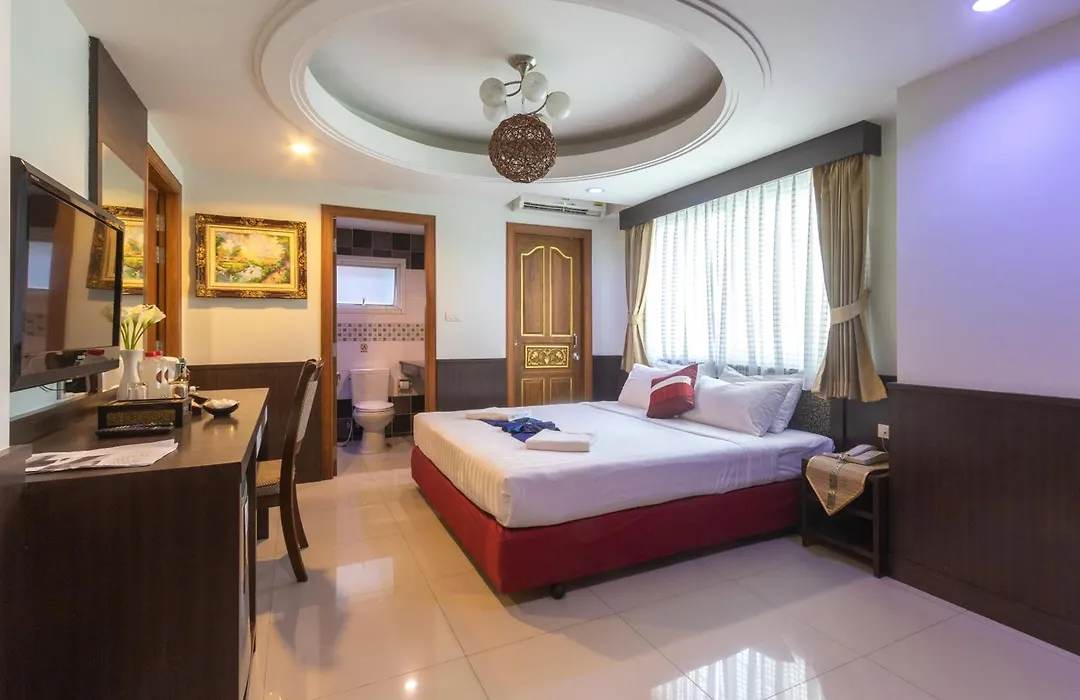 Gusto Pratunam Hotel-1