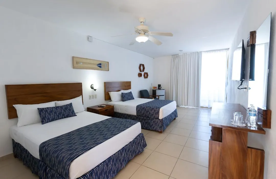 Costa Alegre Hotel & Suites-1