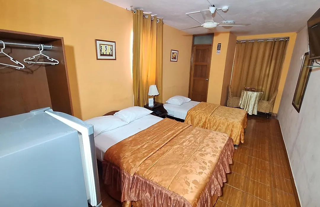 Hostal Bona Nit-1