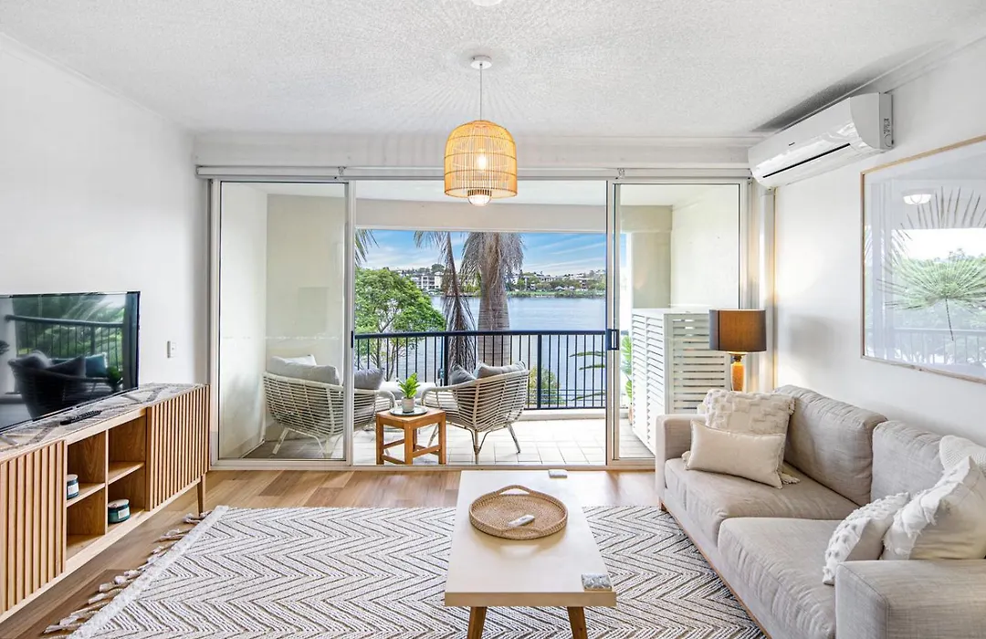 Goldsborough Place Apartments-1
