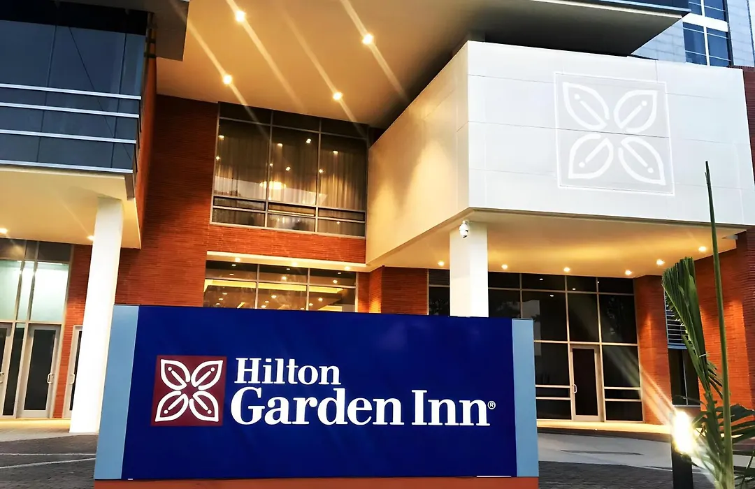 Hilton Garden Inn Bogota Airport-1