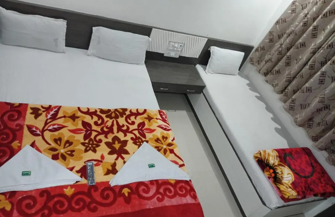 Hotel Shri Sai Darshan-1