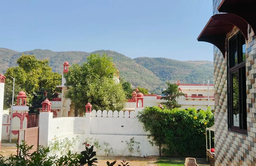 Hotel Grand Vijay-1