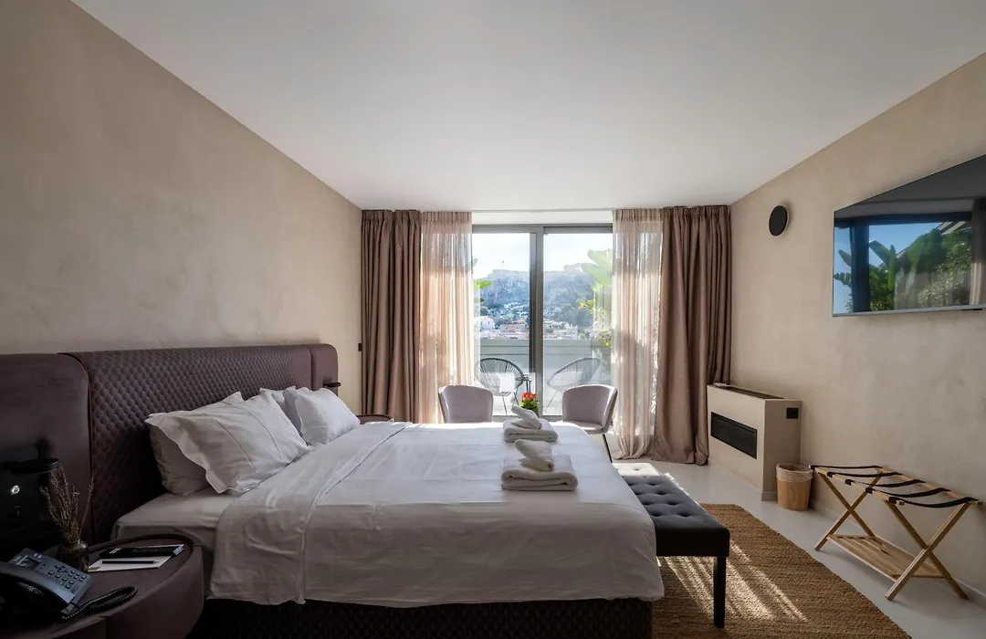 Regal Hotel Mitropoleos-1