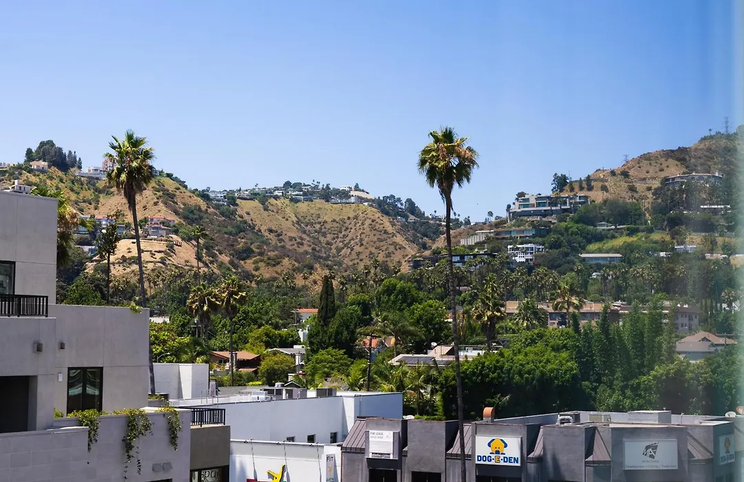 Bright Studio On Sunset Blvd Pool, Parking, Gym-1