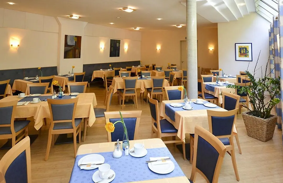 Hotel Felsenkeller-1
