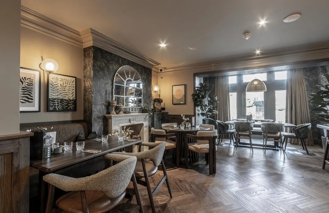The Wheatley Arms-1