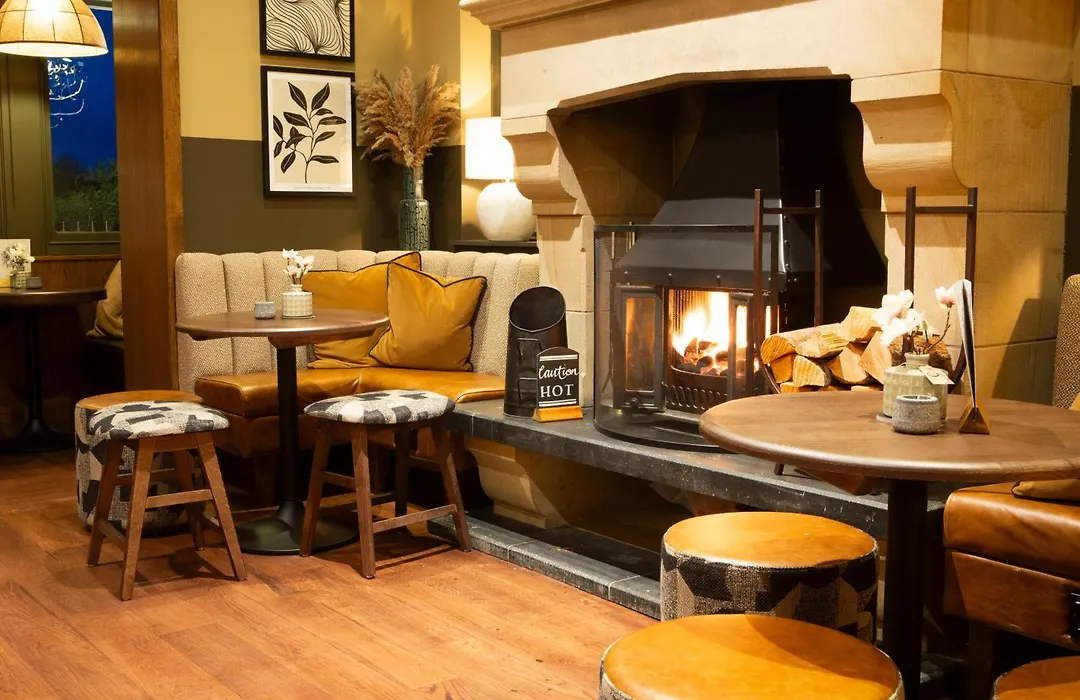 The Wheatley Arms-1
