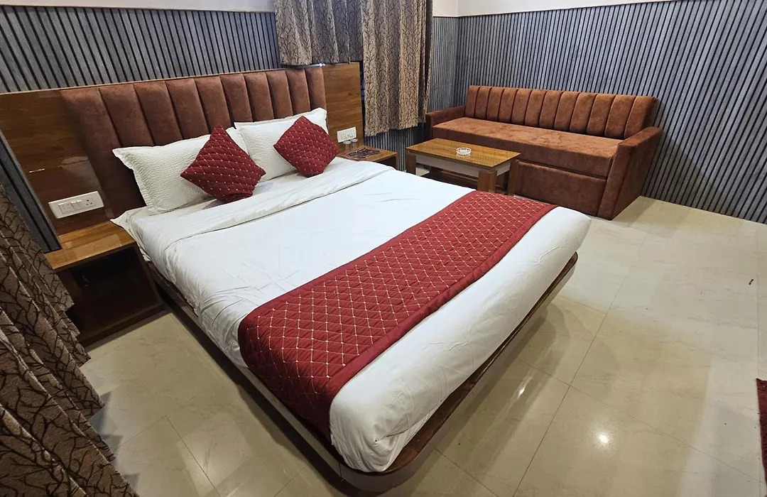 Tirupati Lodge Njp-1