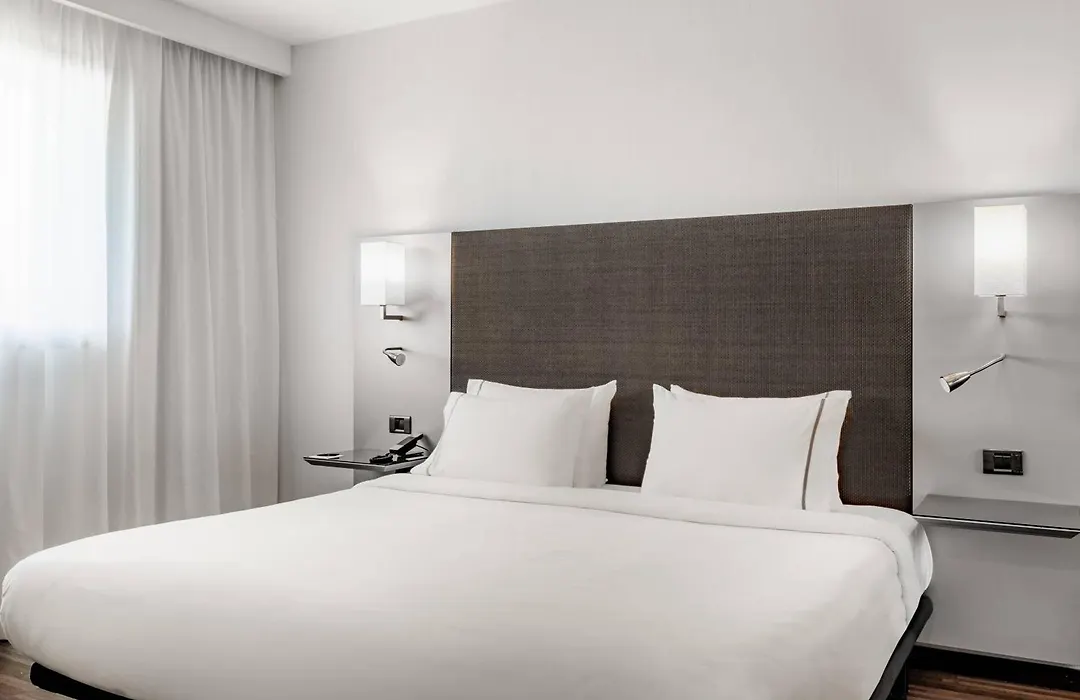 Ac Hotel Algeciras By Marriott-1