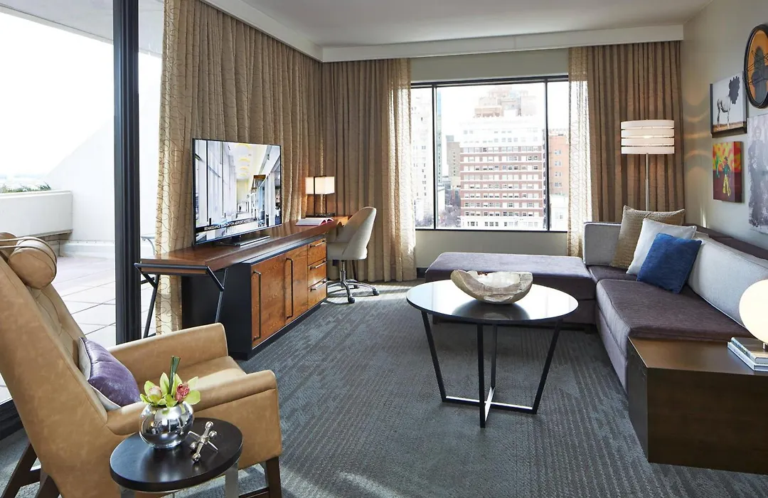The Worthington Renaissance Fort Worth Hotel-1