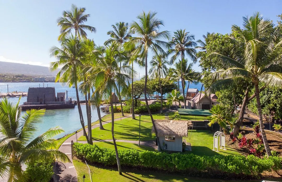 Courtyard By Marriott King Kamehameha'S Kona Beach Hotel-1