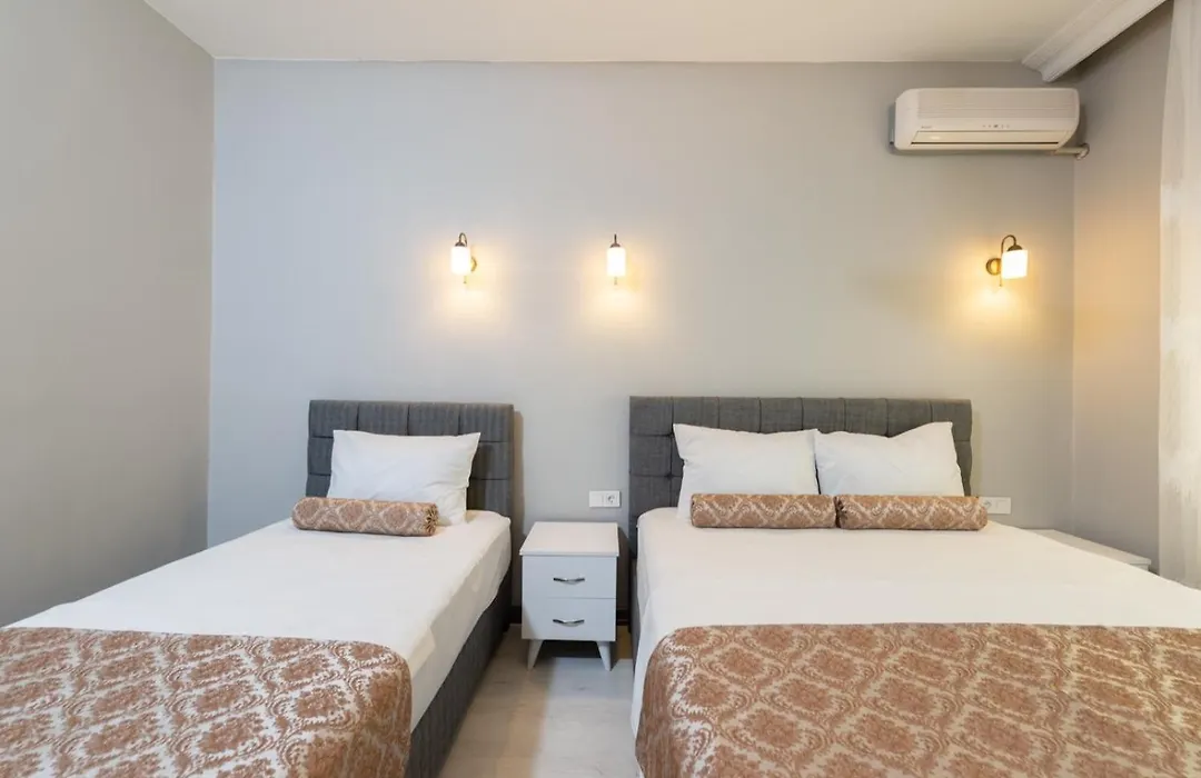 Galley Port Hotel-1