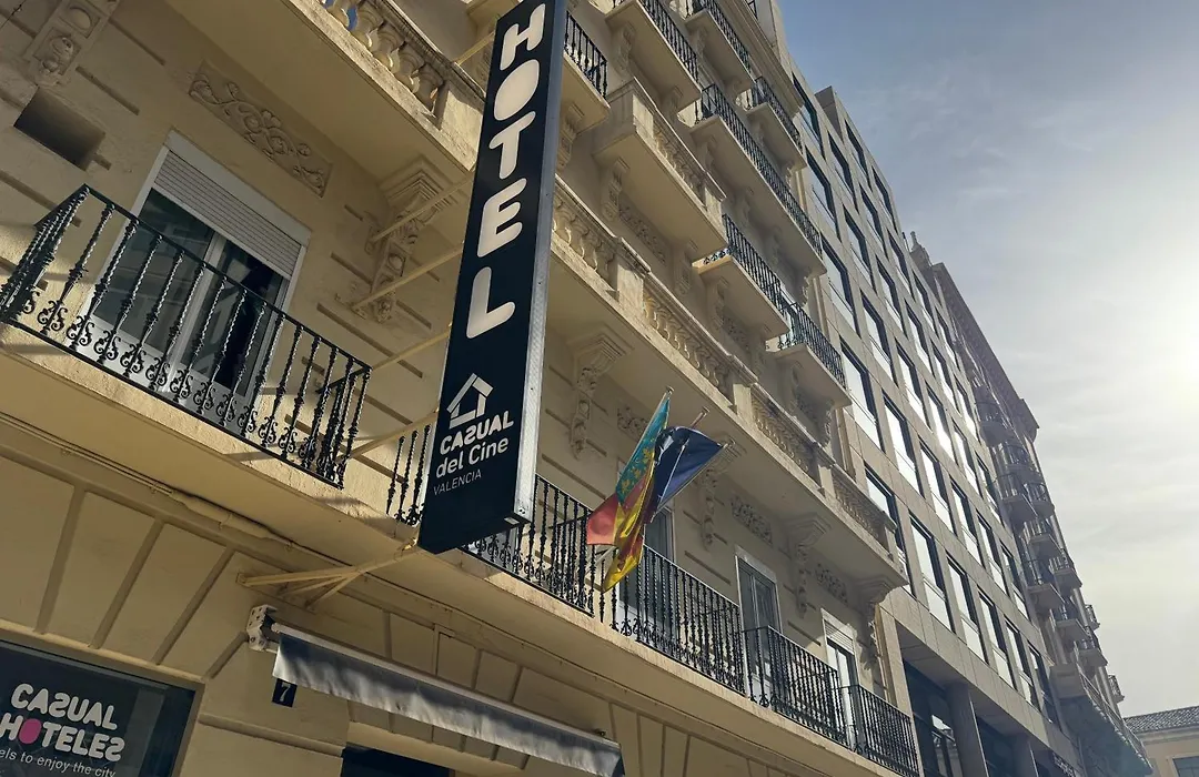 Casual Del Cine Valencia By Casual Hoteles-1