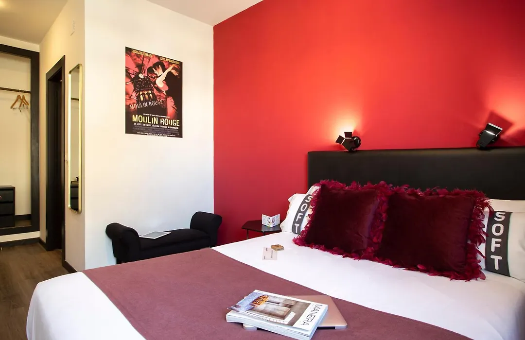 Casual Del Cine Valencia By Casual Hoteles-1