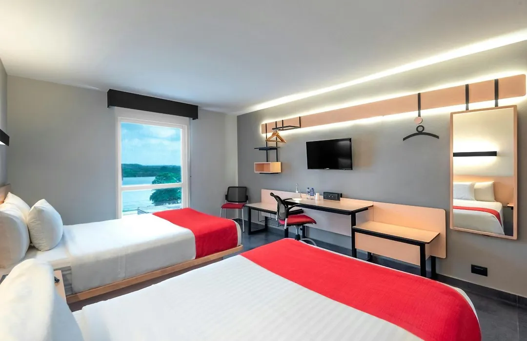 City Express By Marriott Tuxpan-1