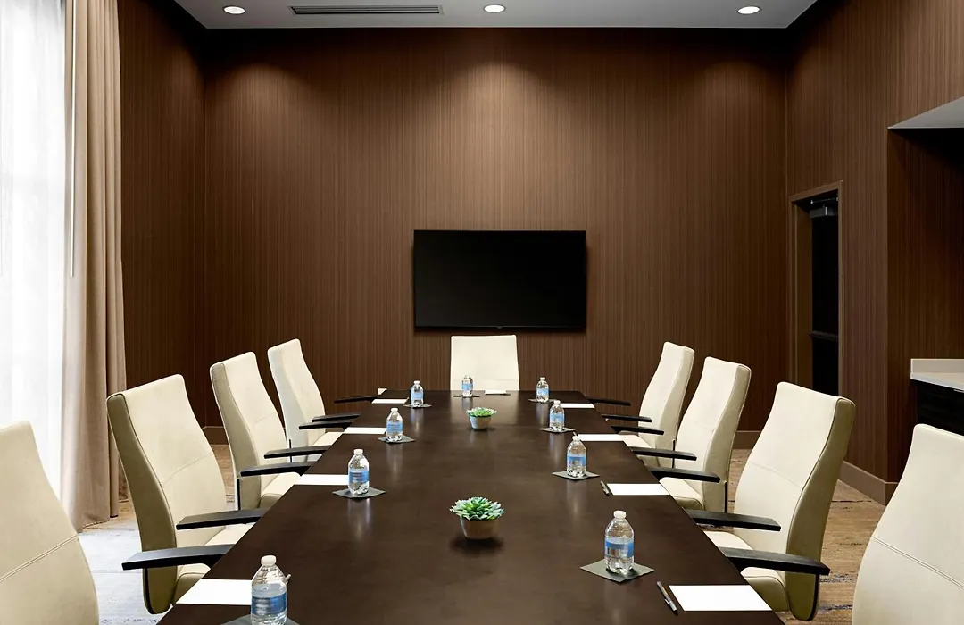 Courtyard By Marriott Dallas Downtown/Reunion District-1
