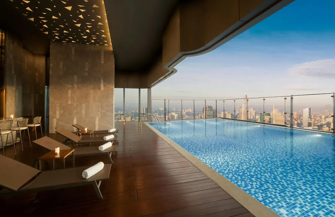 Vinpearl Landmark 81, Autograph Collection-1