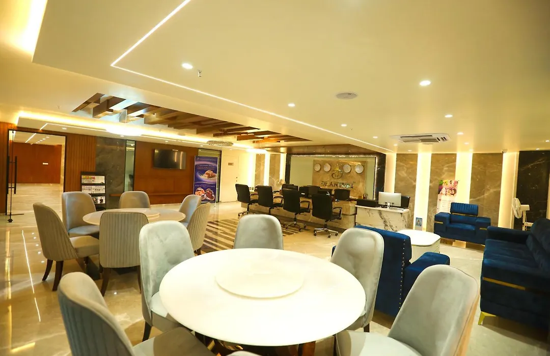 Hotel Shubham Palace-1