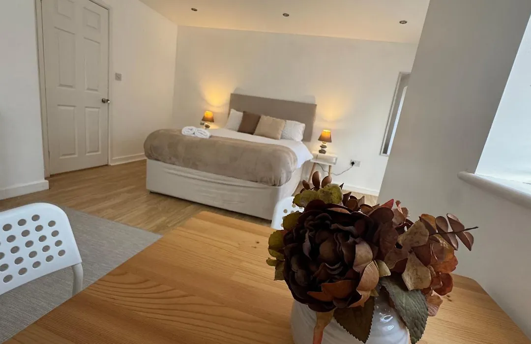 Little Luxe Shared House-1