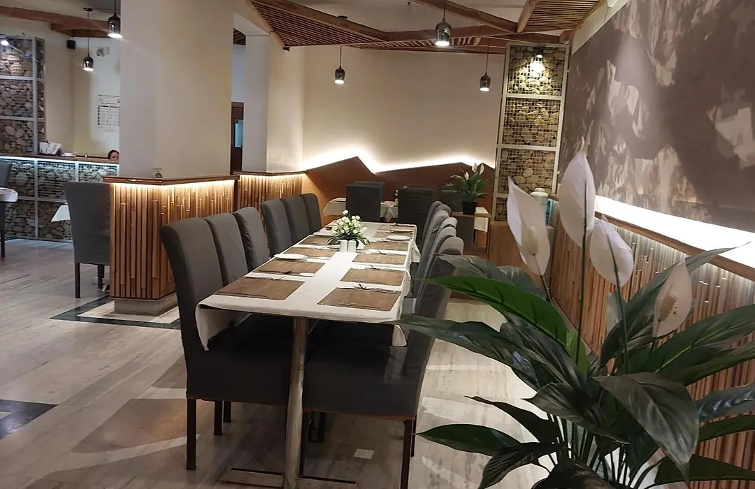 Hotel Acacia-1