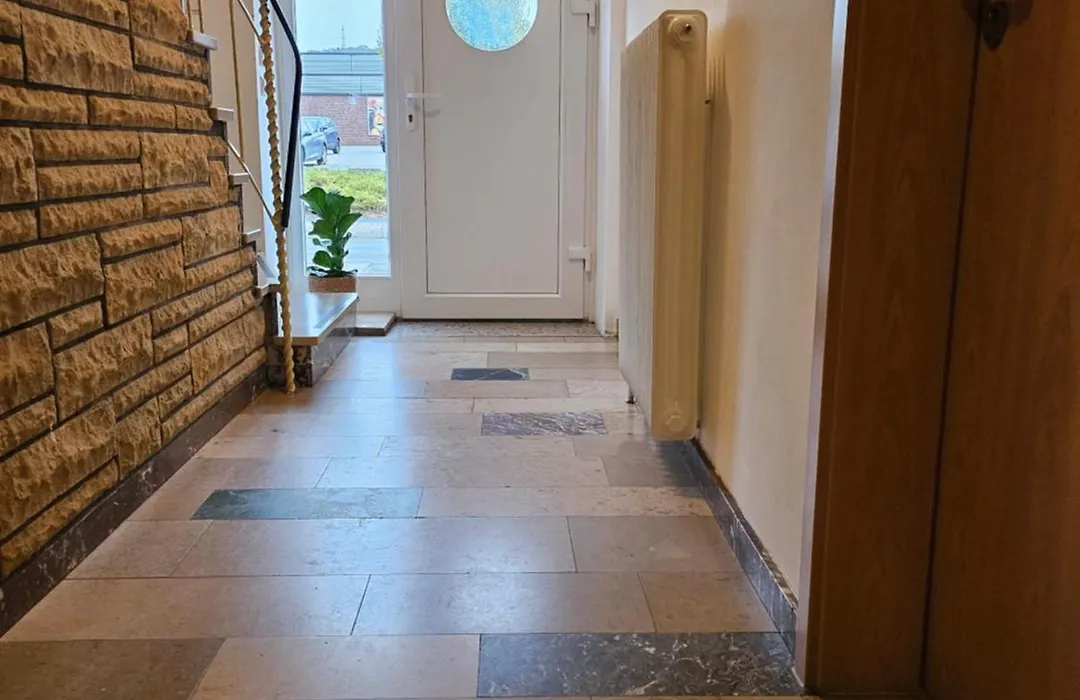 BOARDINGHOUSE PD25 ALTE FEUERWACHE I Unterkunft mit Einzel- und Doppelzimmer I 3min CityHospital I Monteure I Smart TV I Einzelbetten I Küche I Gemeinschaftsraum I Wasch I P-1