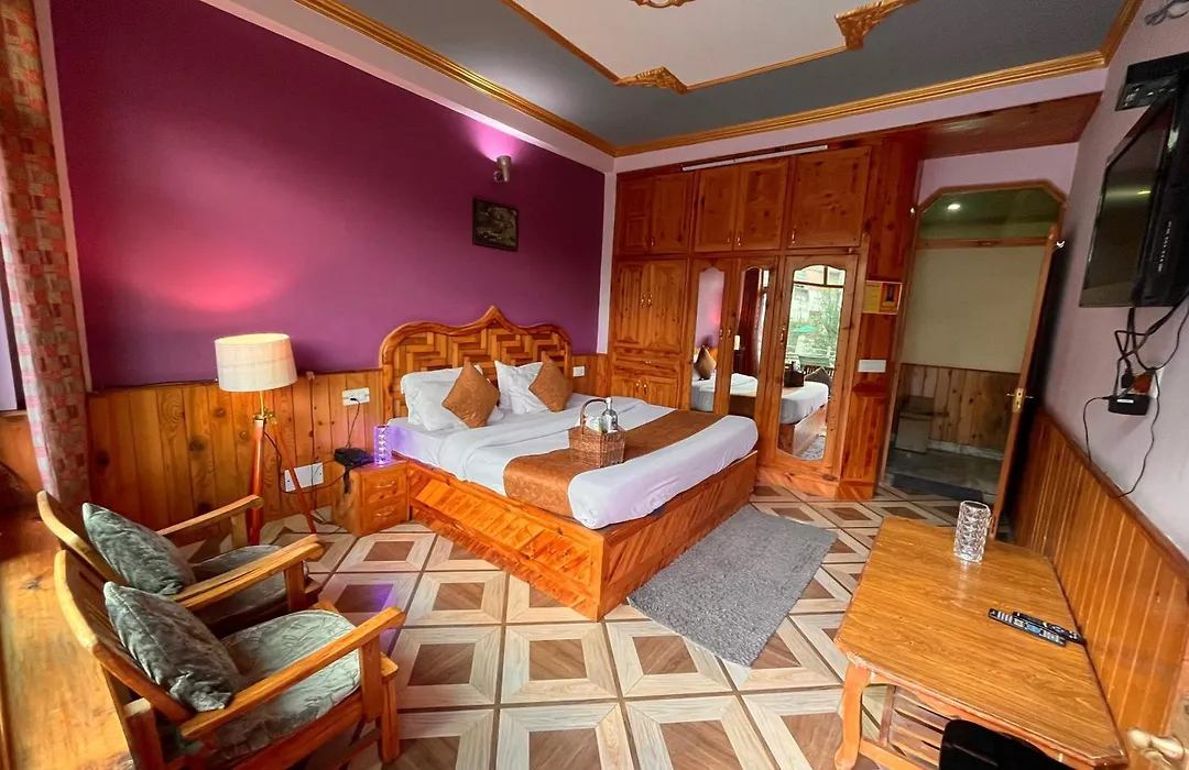 The Rama Lodge, Manali - 1,2,3,4 Bedrooms Independent Luxury Cottages Available With Mountain View-1