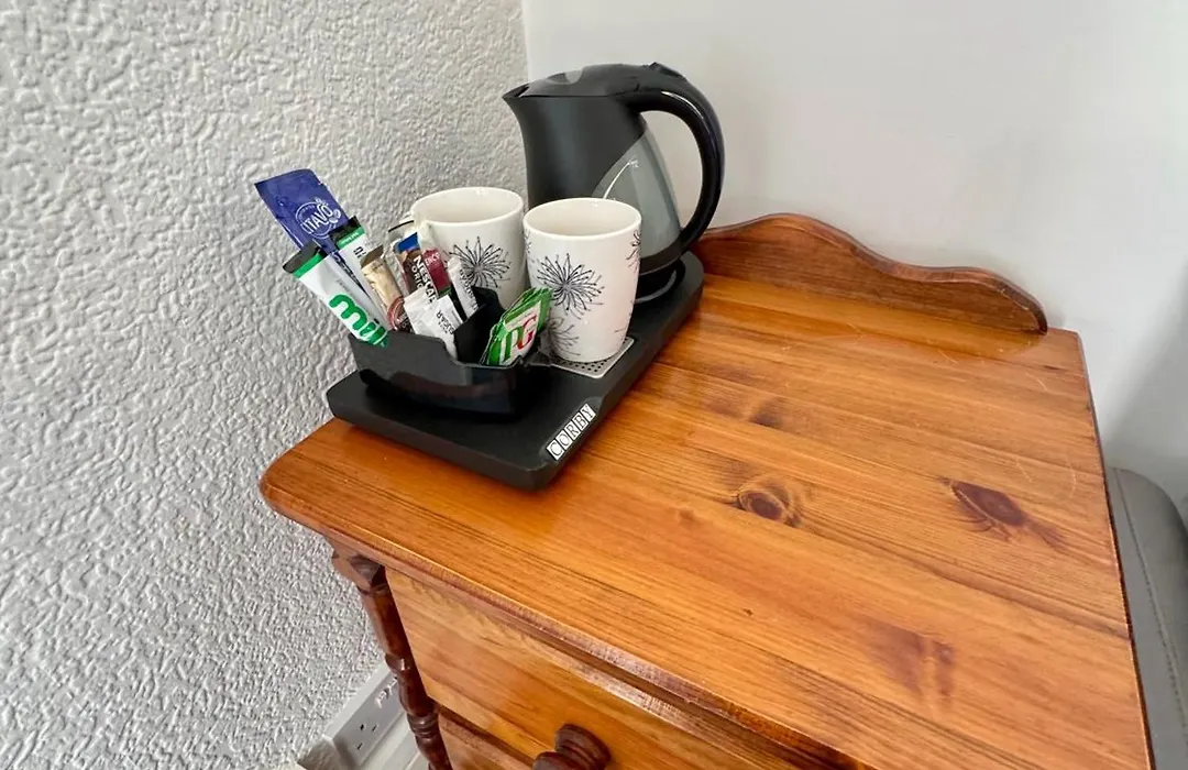 Central Birmingham Rooms Wifi Free Parking Edgbaston B5-1