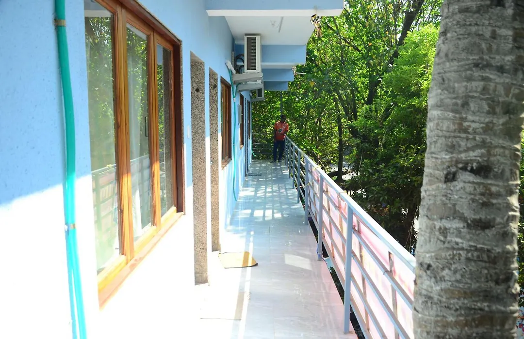 Hotel Royal Leela Inn And Guest House-1